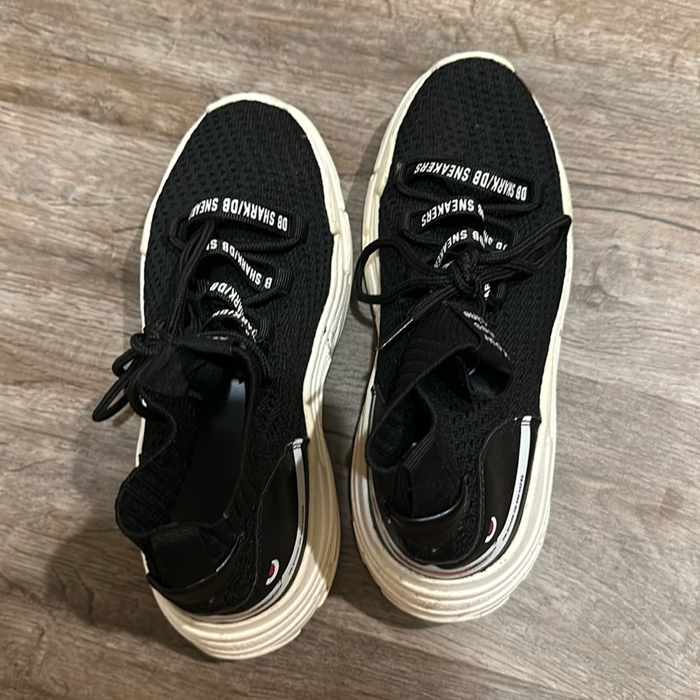 DB SHARK SNEAKERS SIZE 6